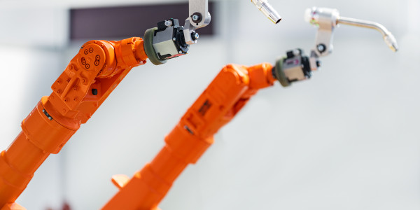 Robots Industriales / Robotización / Cobots Pedralba · Robot para Manipulación de Chips / Semiconductores, Ensamblaje, Aplicación Adhesivos